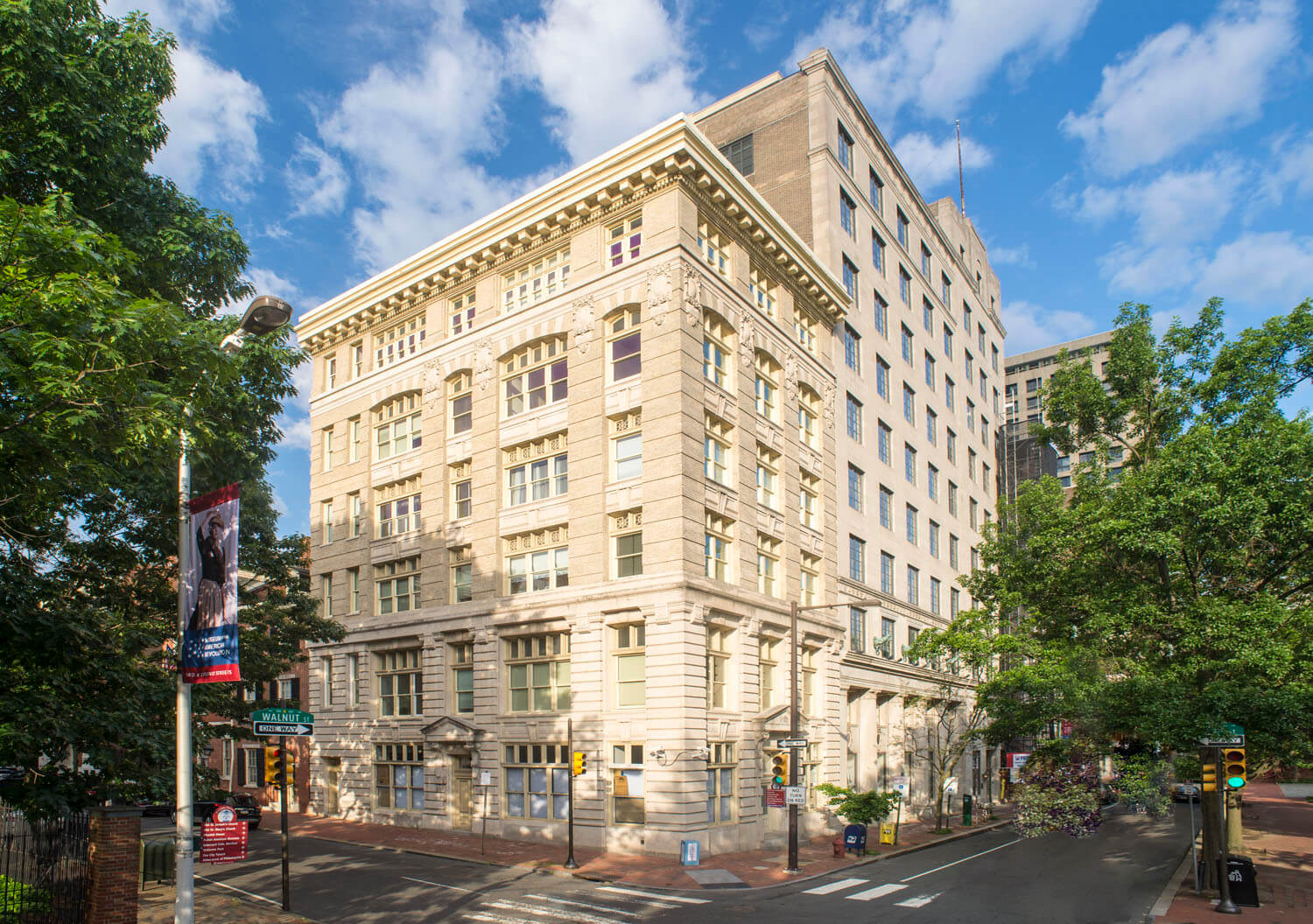 stay alfred at the broderick apartments philadelphia